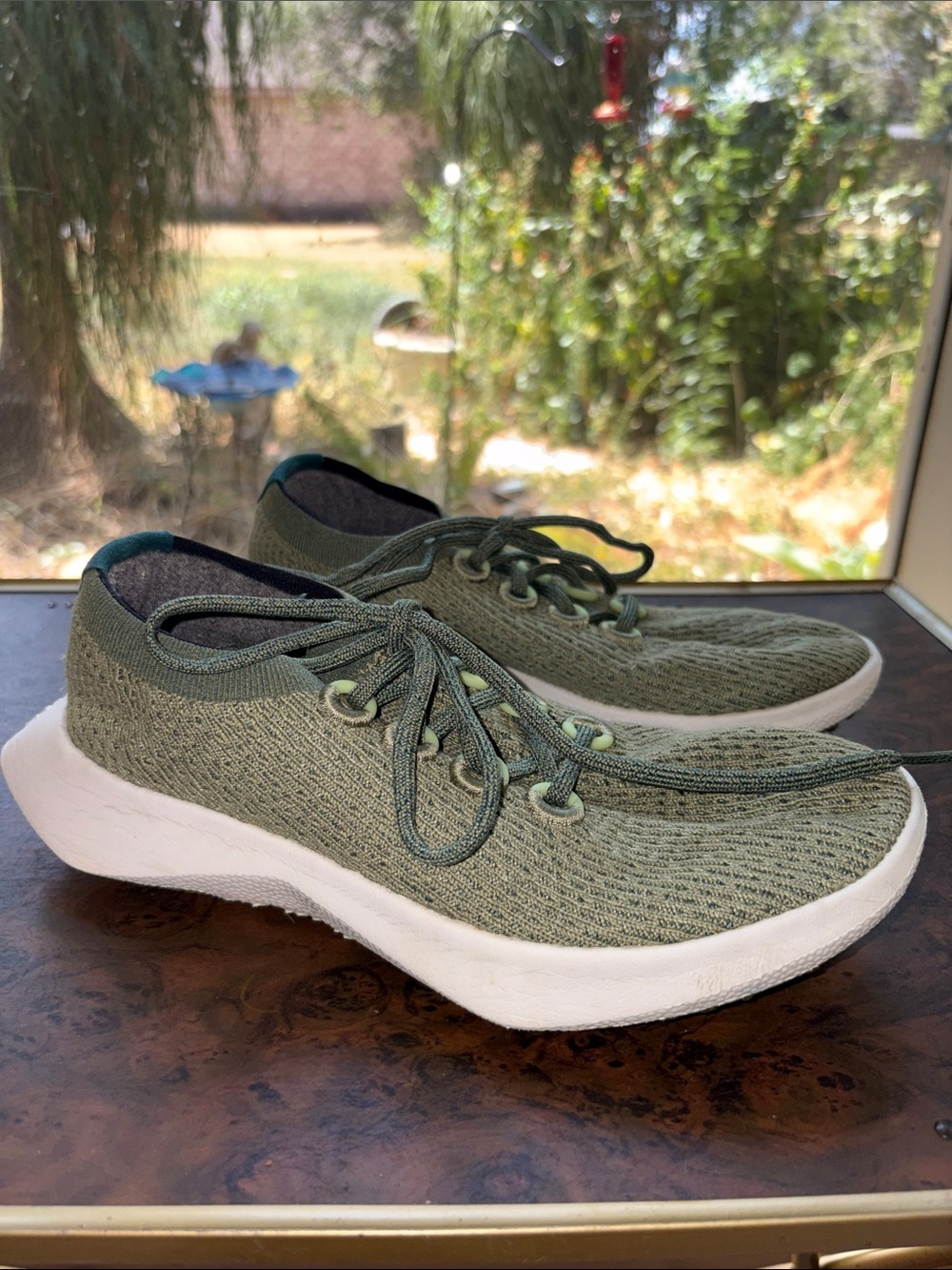 Allbirds Tree Dasher 2 Green Womens 9 running walking outdoor sneakers